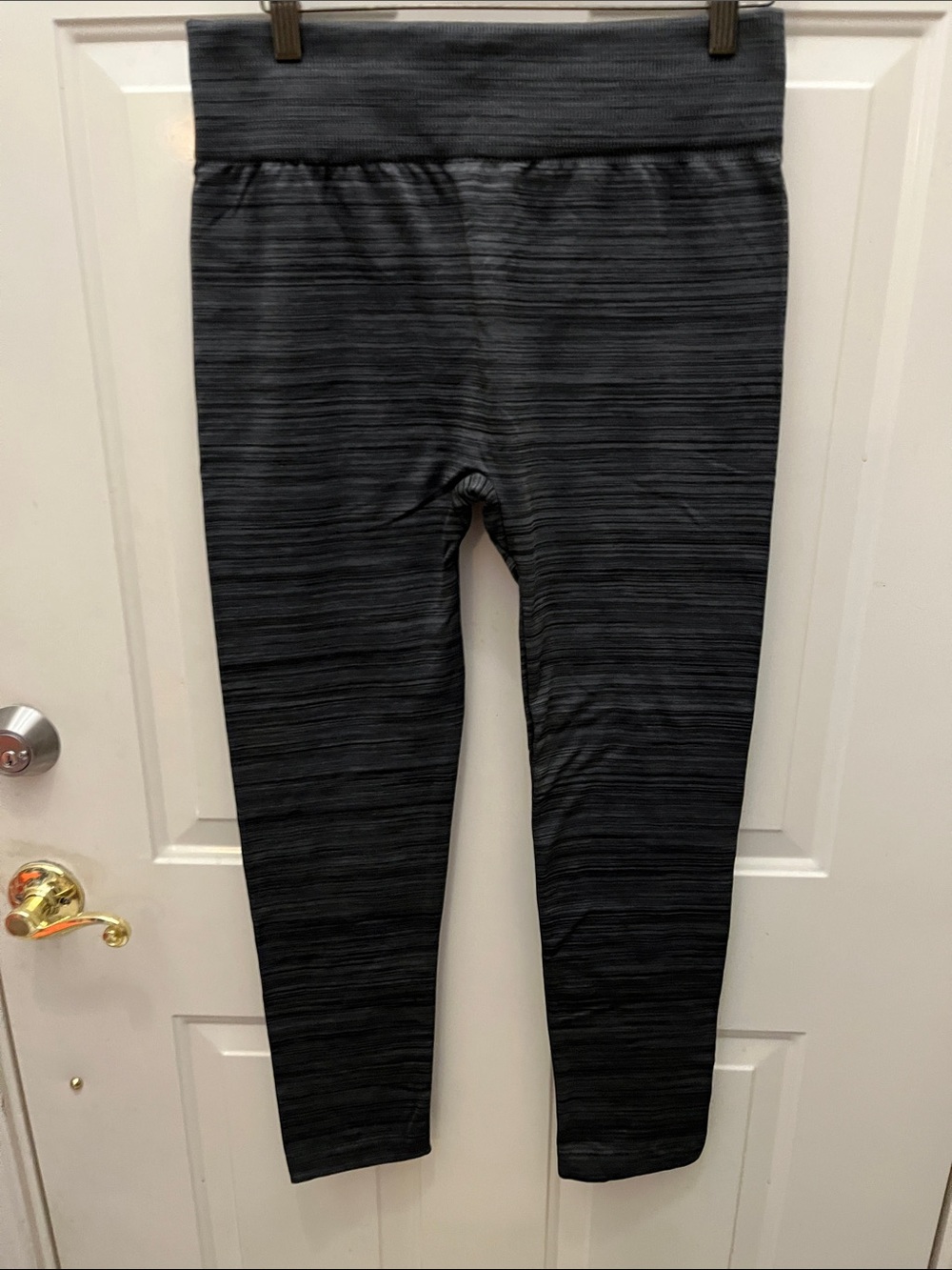 Women’s Black Space-Dye Leggings